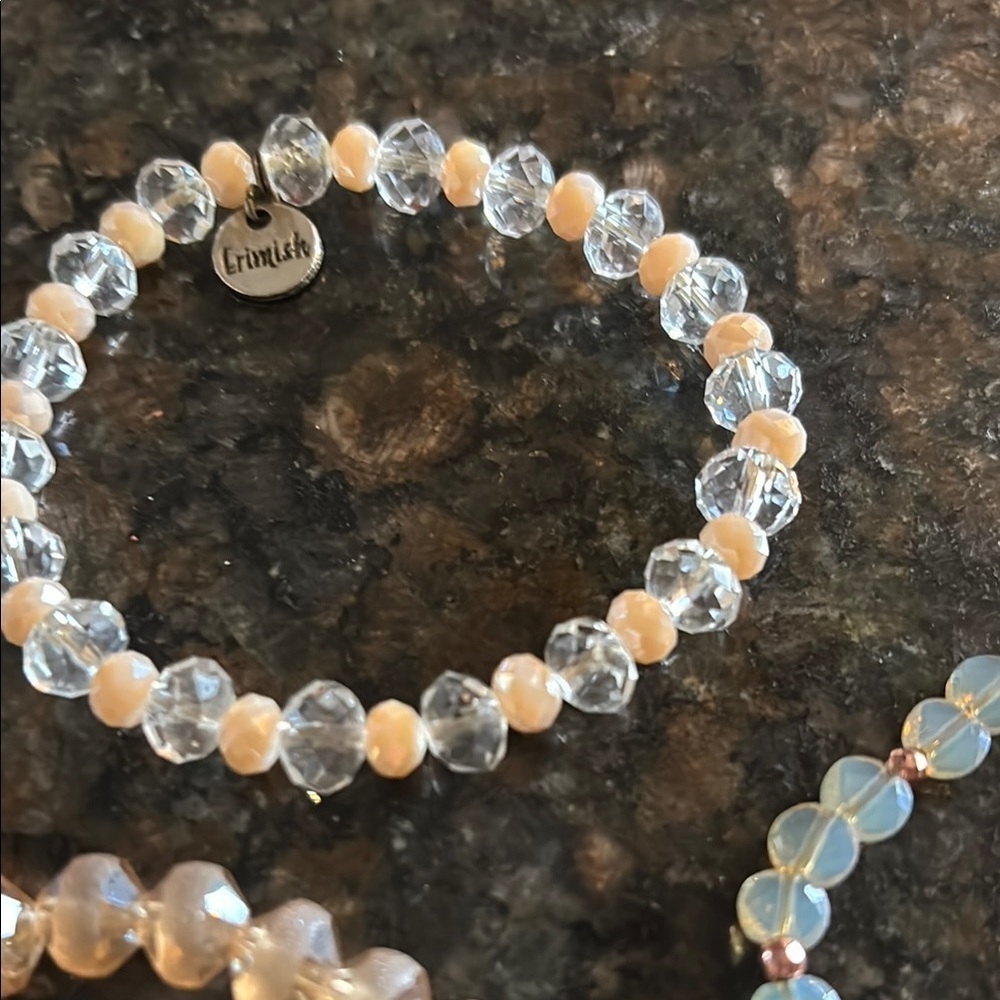 Set of 3 Eremish Cream Beaded Bracelets Jewelry Collection - Picture 4 of 4